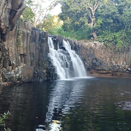 Residence Des Cascades Surinam Esterno foto